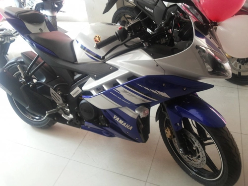  yamaha r15 và fz-s lộ phiên bản mới 