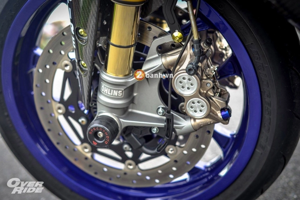 Yamaha r1m đầy chất chơi với phiên bản full racing