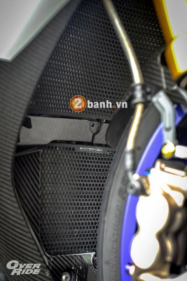 Yamaha r1m đầy chất chơi với phiên bản full racing