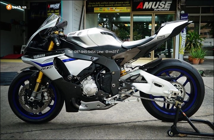 Yamaha r1m độ phiên bản dành cho đường đua