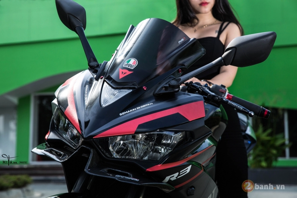 Yamaha r3 đẹp xuất sắc trong bộ ảnh đầy nghệ thuật của biker việt