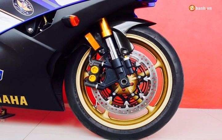 Yamaha r6 quyến rũ trong bản độ nhẹ nhàng đầy tinh tế