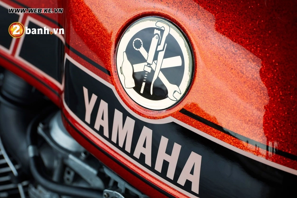 Yamaha tr1 chiếc cafe racer đen quyền lực và đỏ quý phái