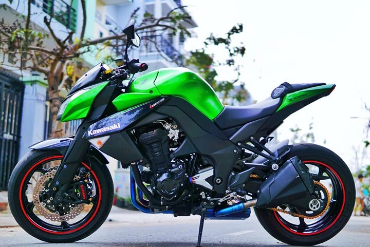 Z1000 date 2013 zin bstp