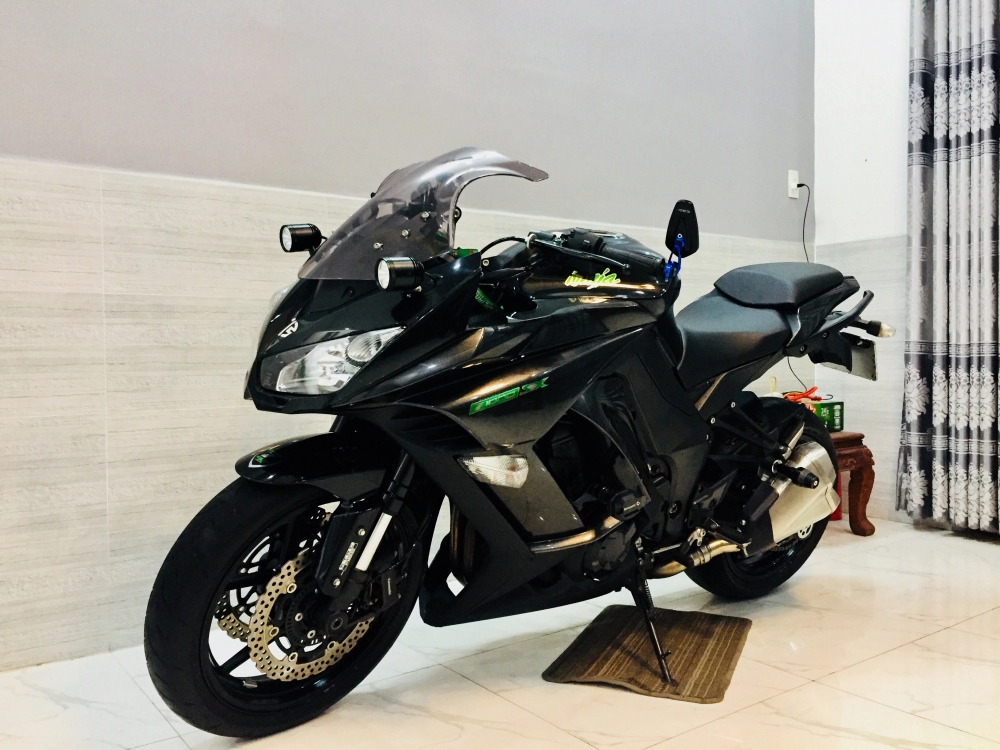 Z1000sx abs 2015 châu âu sport touring full power ktrc 3mode bstp zin keng vừa lột keo trong