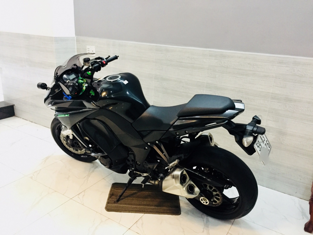 Z1000sx abs 2015 châu âu sport touring full power ktrc 3mode bstp zin keng vừa lột keo trong